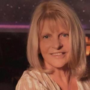 Meet your Posher, Rita